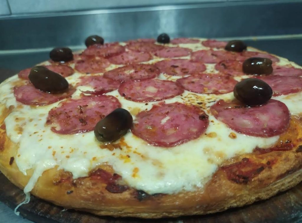 ginos pizzas y empanadas berazategui barrio maritimo