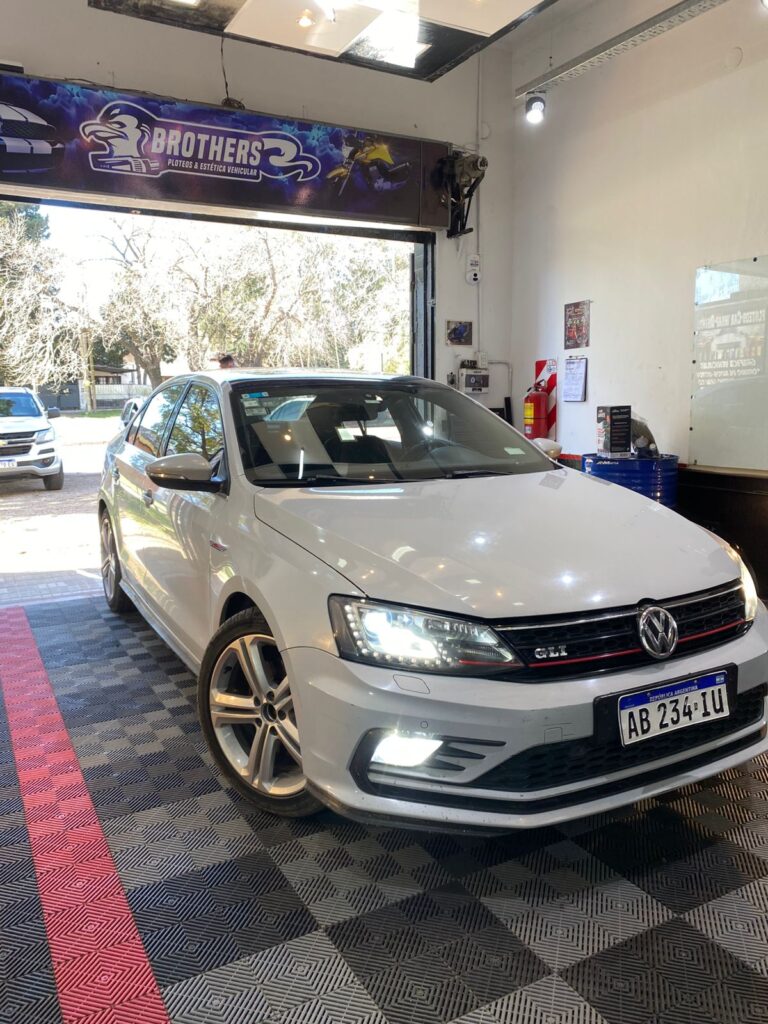 WhatsApp Image 2025-10-29 at 12.53.54 PM